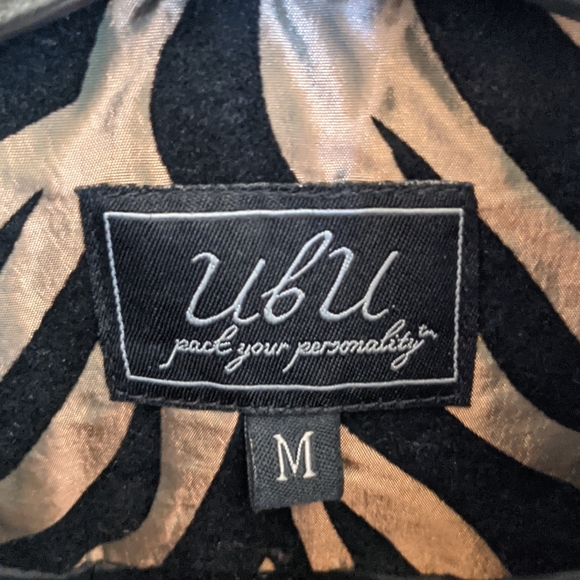 🐯Gold and Black Tiger Print Jacket- Size Medium - Picture 10 of 11